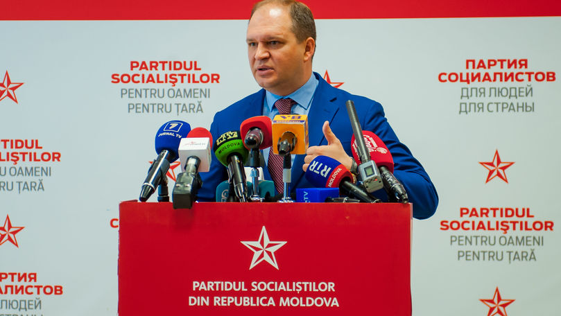 De ce a renunțat Ion Ceban la steluța roșie socialistă în campanie