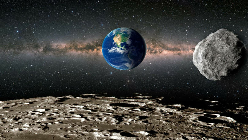 Un asteroid de dimensiunea unui stadion va trece azi pe lângă Pământ