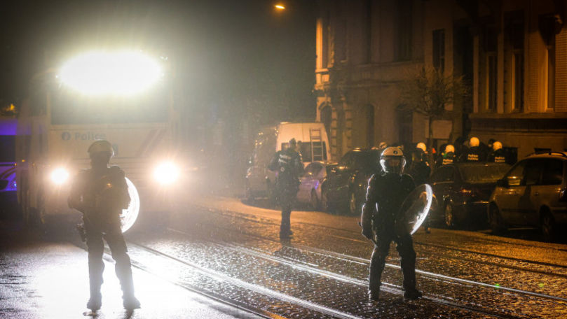 Protest în Belgia, după moartea unui tânăr: Mașina regelui, atacată