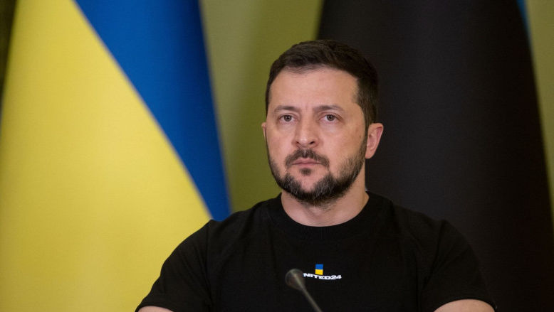 Zelenski: Aderarea Ucrainei la NATO este imposibilă cât avem război