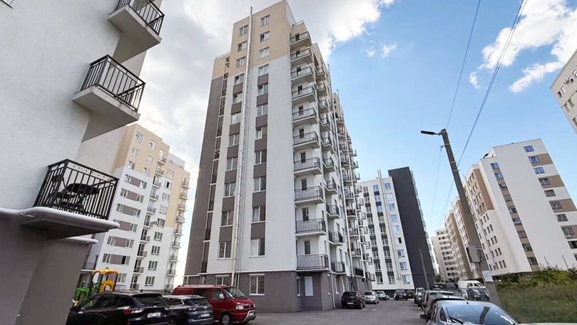 Piața imobiliară din Moldova a intrat în blocaj: Apartamentele se scumpesc, dar nu se mai vând.