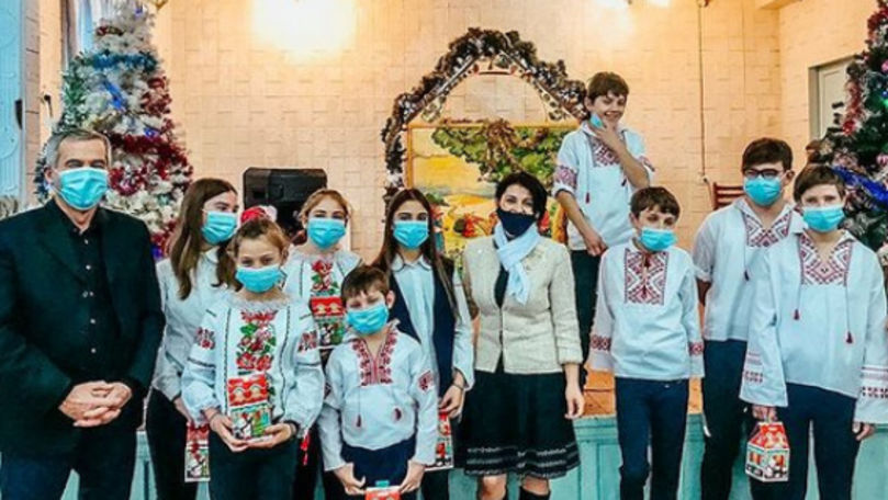 Компания Duty Free Moldova в канун праздников порадовала воспитанников детских домов.