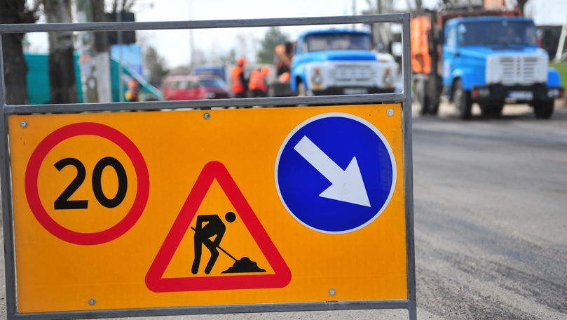 Ремонт дорог в столице затягивается, поскольку примэрия не может закупить асфальт.