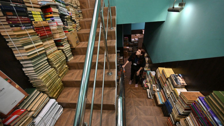 Cărțile tipărite în limba rusă, retrase din bibliotecile din Ucraina