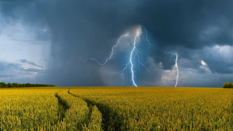 Cod Galben de ploi cu descărcări electrice și grindină în R. Moldova