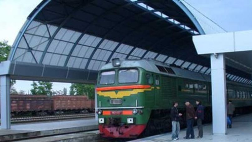 Carne, untură și salamuri, confiscate în trenul Chișinău-Moscova