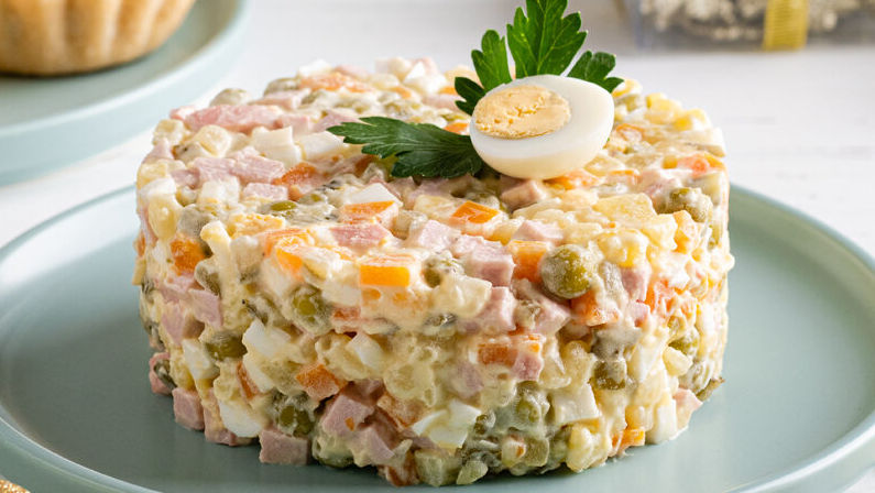Cât de mult poate îngrășa salata de boeuf