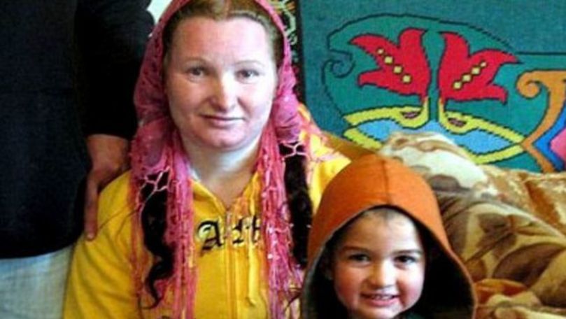 Record mondial: O româncă a devenit cea mai tânără bunică din lume