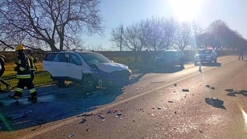 Două mașini, grav avariate în urma unui accident produs la Soroca