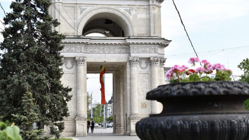 Acces limitat în anumite locuri: Un oficial leton, așteptat la Chișinău