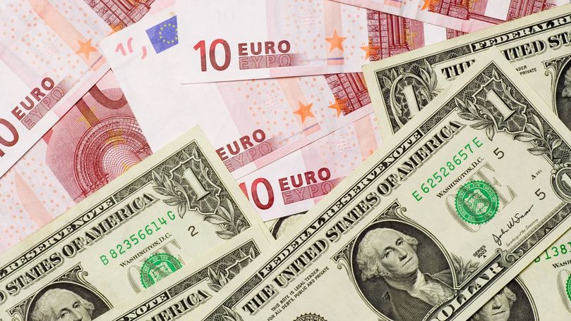 Curs valutar 22 mai 2019: Cât valorează un euro și un dolar