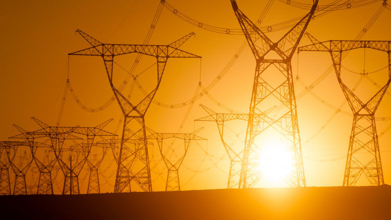 Caniculă în Moldova: ANRE îndeamnă la economisirea energiei electrice