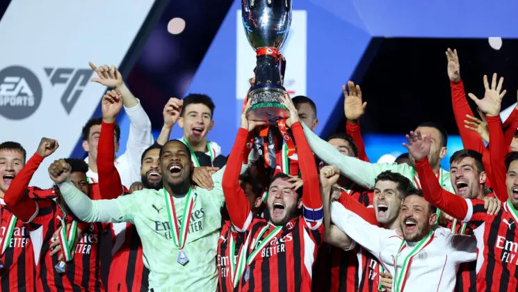 Echipa AC Milan este noua supercampioană a Italiei