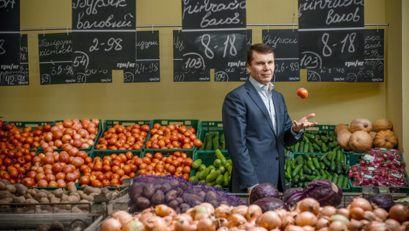 Averea proprietarului marketului ce l-a acuzat pe un bătrân de pagubă