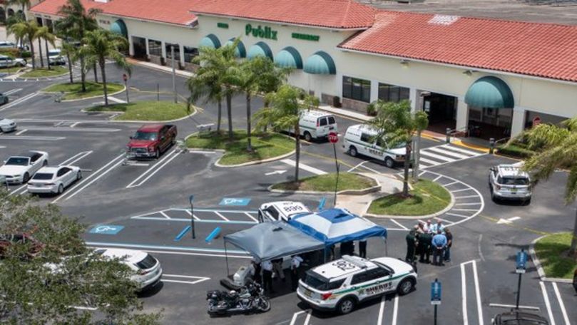Atac armat într-un supermarket din SUA: 3 morți, între care un bebeluș