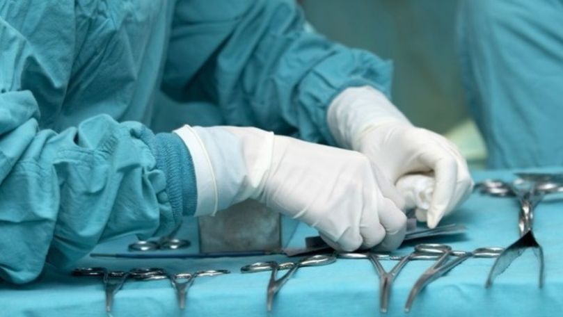 Medic din Chișinău, acuzat că a refuzat să opereze o femeie cu cancer