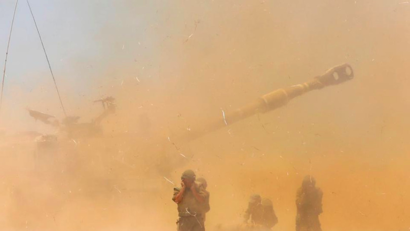 Armata israeliană face planuri pentru o invazie terestră în Gaza