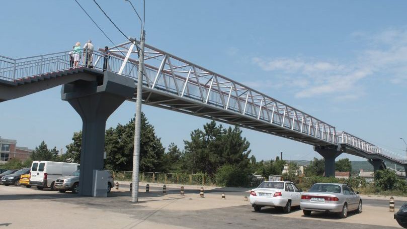 Podul de la Străşeni, funcțional. Pasajul a costat peste 11 milioane lei