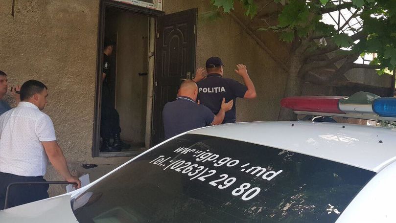 Polițist din Leova, prins în flagrant cum primește mită de la un șofer
