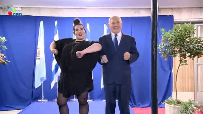 Netanyahu a făcut dansul găinii cu câștigătoarea Eurovision 2018