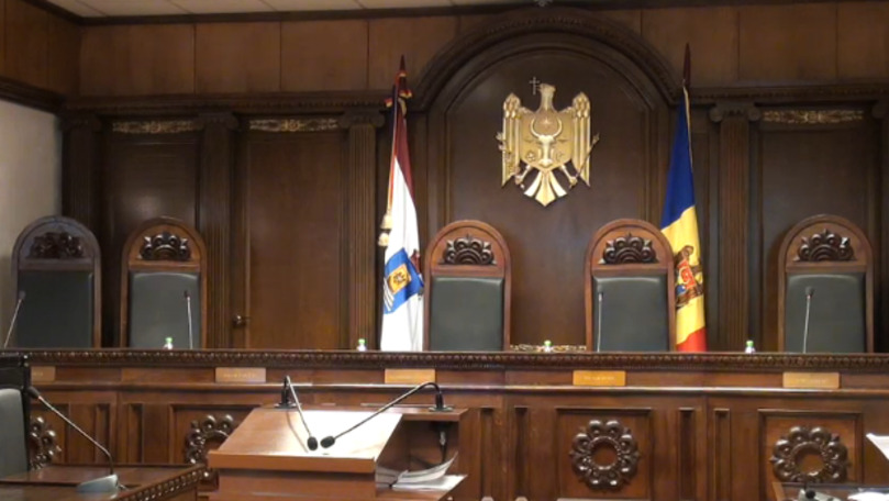 Guvernul selectează doi judecători la Curtea Constituțională