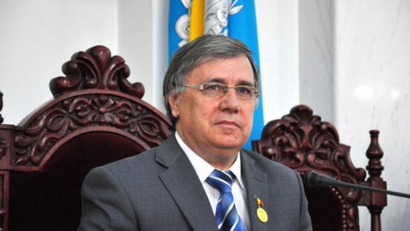 Scriitorul Nicolae Dabija își sărbătorește ziua de naștere