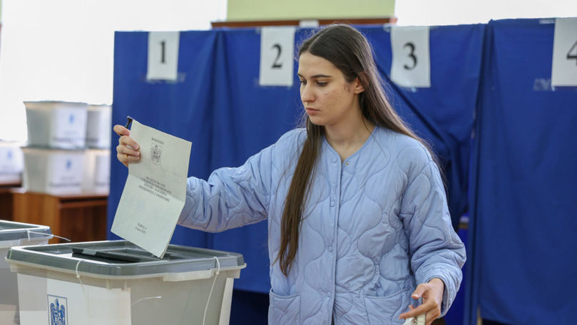 Prezență-record la vot: Nicușor Dan, susținut de 88% dintre moldoveni