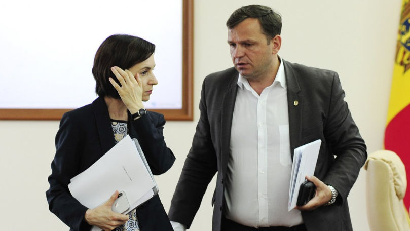 Năstase cere ca legea cu privire la trădarea de patrie să nu fie semnată