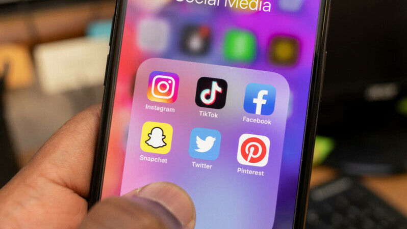 TikTok se angajează să își alinieze practicile la Codul european