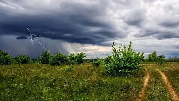 Meteo 17 august 2025: Ploi cu fulgere în unele zone. Ce maxime vom avea