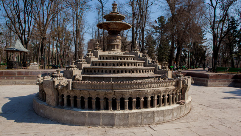 Havuzurile Din Parcul Central: Când Va Ajunge Primăria La Ele?