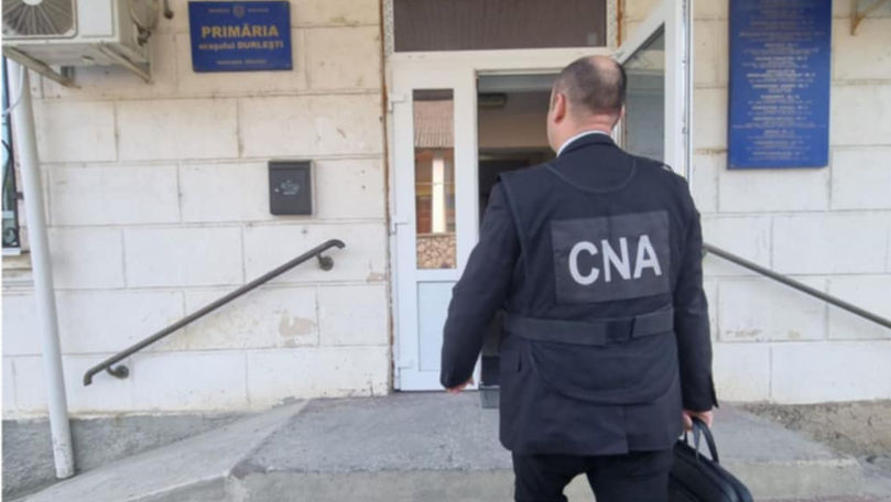 Percheziții la sediul Primăriei Durlești: 13 persoane vor fi audiate