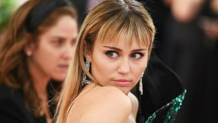 Miley Cyrus a împlinit 30 de ani: Câteva lucruri uimitoare despre ea