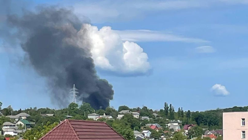 Incendiu în sectorul Râșcani: Trei echipaje de pompieri intervin