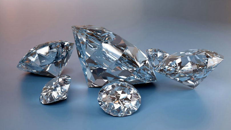 UE a sancționat cel mai mare producător de diamante din Rusia