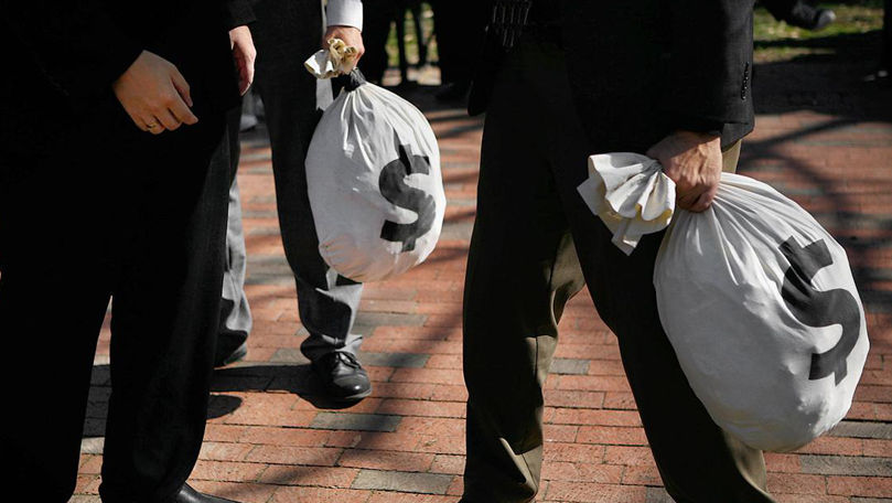 Налогообложение крупных корпораций — это выход из сегодняшних кризисов.