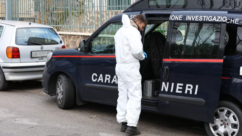 Crime în stil mafiot la Roma: Un interlop chinez şi iubita sa, asasinaţi
