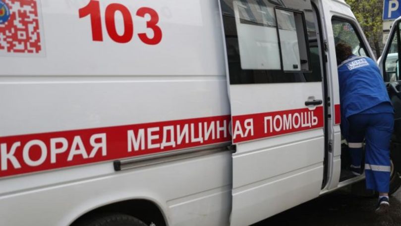 O polițistă a căzut de pe fereastra unui spital cu infectați din Rusia