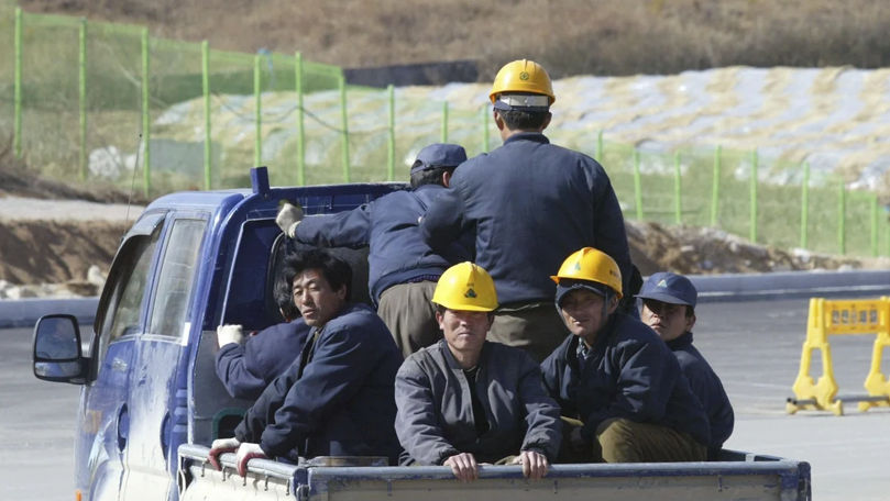 Muncitorii nord-coreeni din China sunt bătuți și exploatați ca sclavii