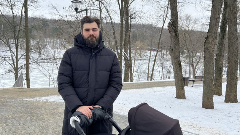 Circa 4.400 de tătici, beneficiari ai indemnizațiilor paternale în anul 2025