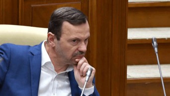 Бывший депутат Василий Нэстасе.