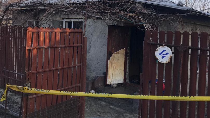 Triplu omor la Bălți: Cadavrele, găsite arse în propria casă