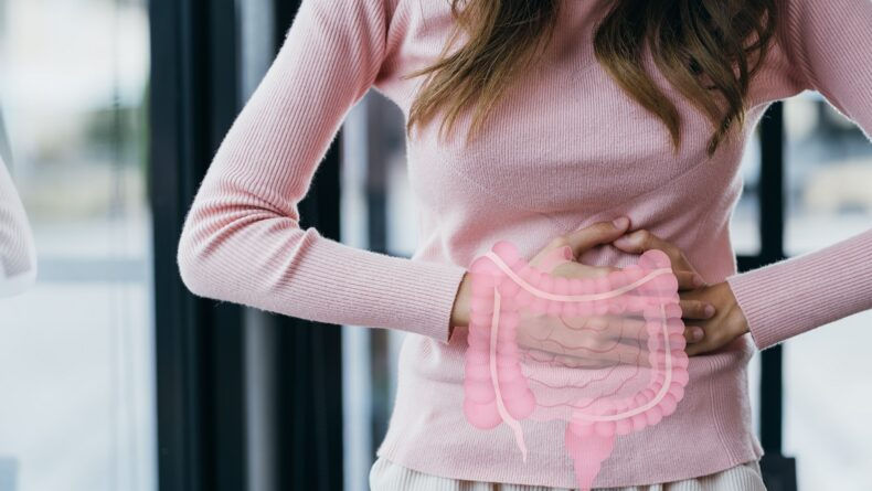 Trei obiceiuri pentru a preveni cancerul de colon. Sfatul unui medic