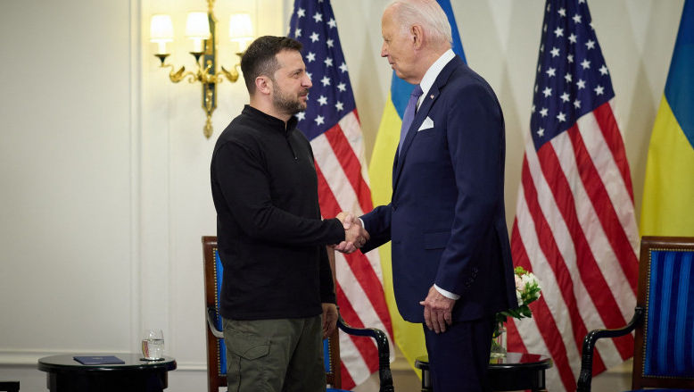 SUA şi Kiev au semnat un acord de apărare. Ce ar putea semnifica acesta