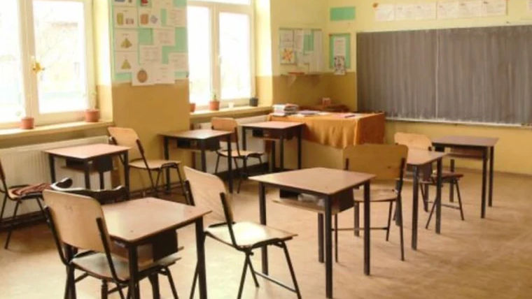 PAS: Ceban vrea să închidă grupele cu program prelungit din școli