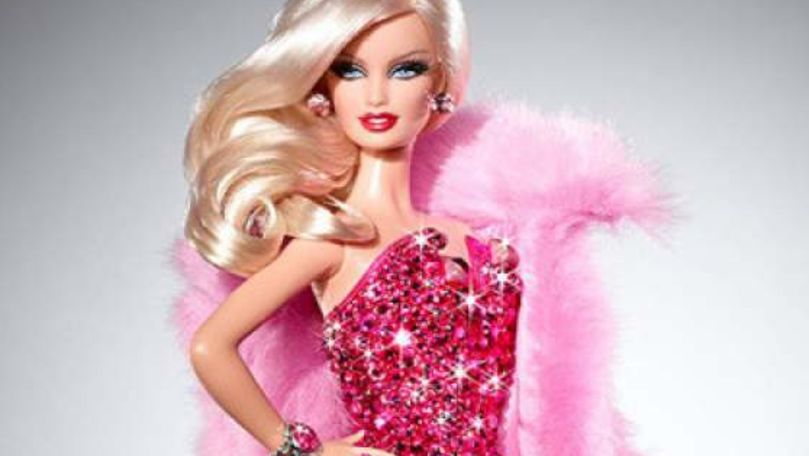 Barbie vine cu veşti triste: Va avea proteză de picior
