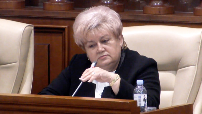 Ce spune avocatul Reghinei Apostolova despre arestul deputatei