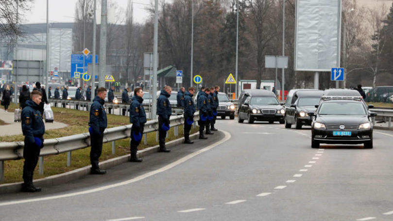 Avion doborât lângă Teheran: Victimele ucrainene, repatriate