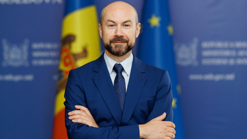 Diplomatul Viorel Ursu, desemnat pentru funcția de ambasador în Suedia