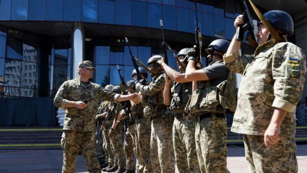 В Украине более 14 тысяч резервистов Сил территориальной обороны призовут на учения.